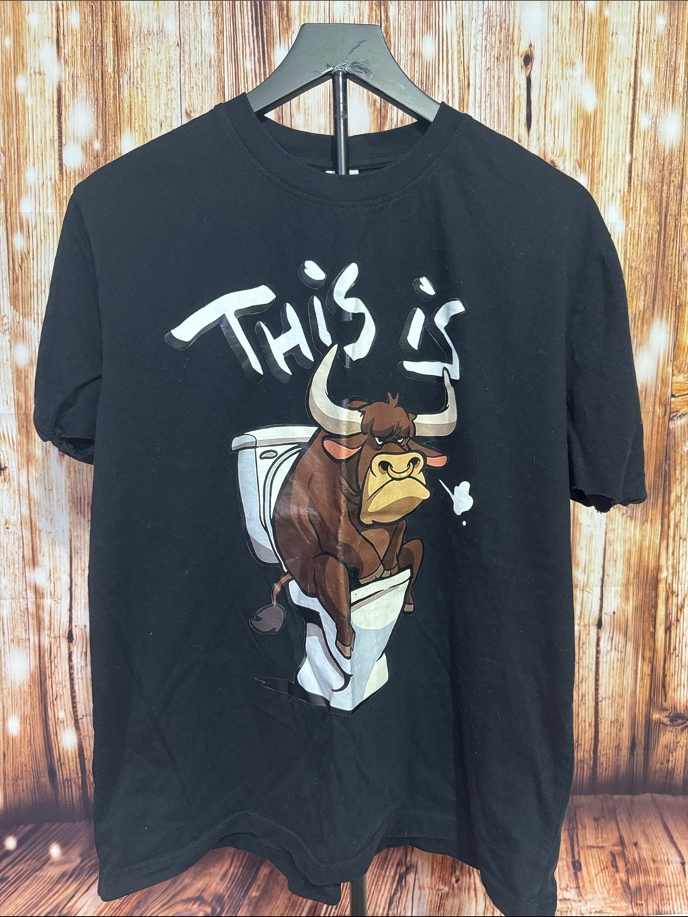 Black Graphic Bull Print Men's Tee